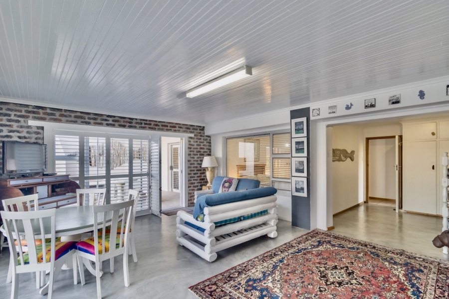 6 Bedroom Property for Sale in Yzerfontein Western Cape